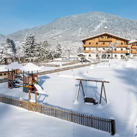 Otel Erlebnisgut & Reiterhof Oberhabach Kirchdorf in Tirol