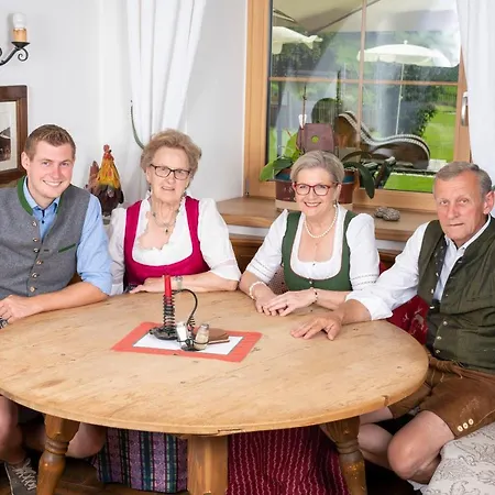 Hotel Erlebnisgut & Reiterhof Oberhabach