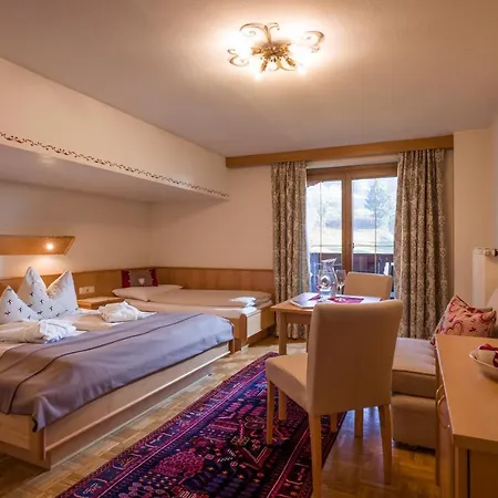 Erlebnisgut & Reiterhof Oberhabach Hotel Kirchdorf in Tirol