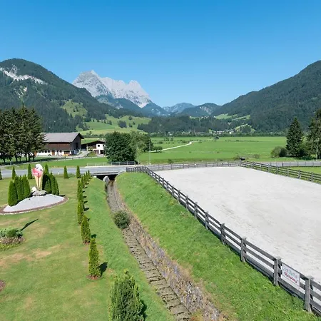 Erlebnisgut & Reiterhof Oberhabach Otel