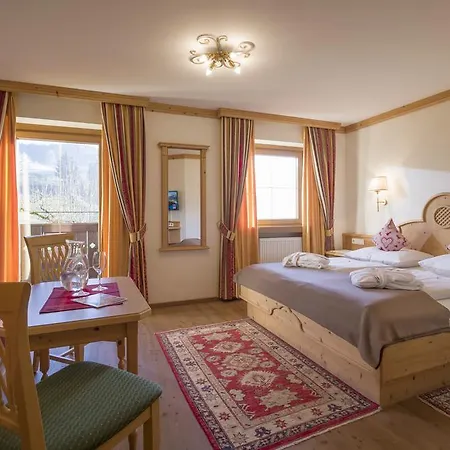 Erlebnisgut & Reiterhof Oberhabach