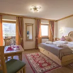 Erlebnisgut & Reiterhof Oberhabach