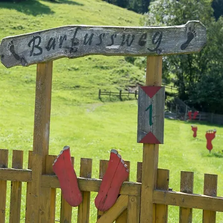 Отель Erlebnisgut & Reiterhof Oberhabach