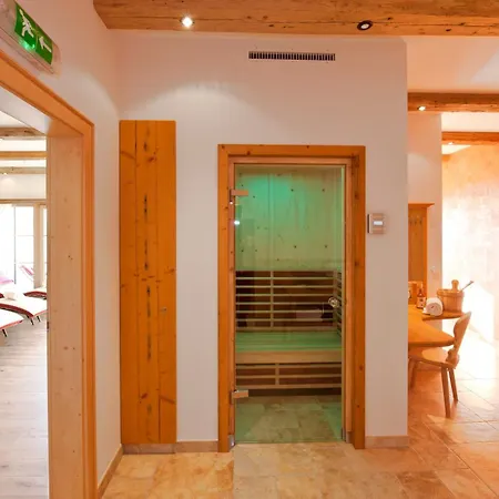 Erlebnisgut & Reiterhof Oberhabach 3*