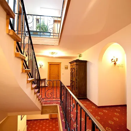 Erlebnisgut & Reiterhof Oberhabach 3*